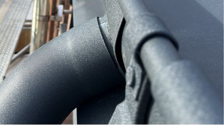 Präzise Bauklempnerei-Arbeiten an Dachrinne und Blechverkleidung in Nideggen